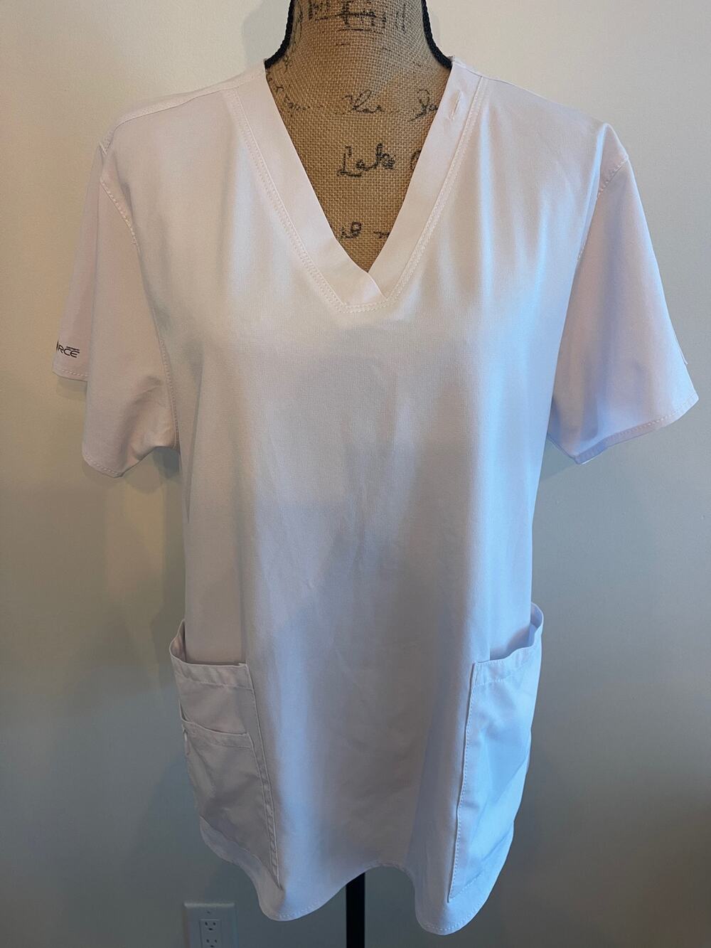 Carhartt Force White Short Sleeve Scrub Top with Pen Holders Size XL